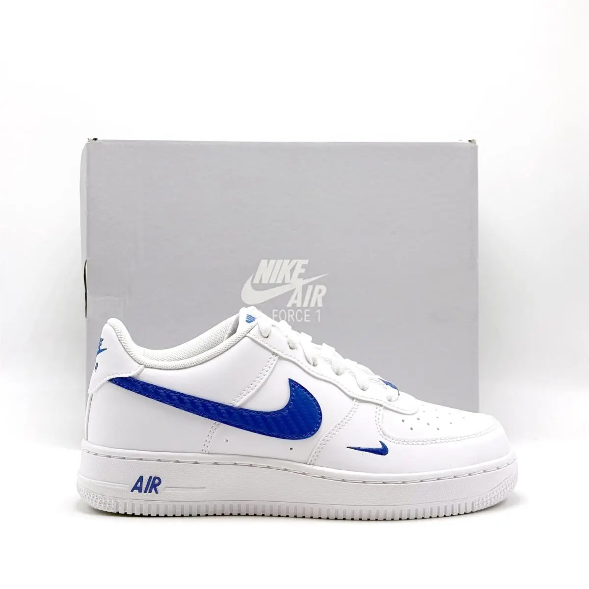 Nike shoes - NIKE Air Force 1 Tech Essential - White 5
