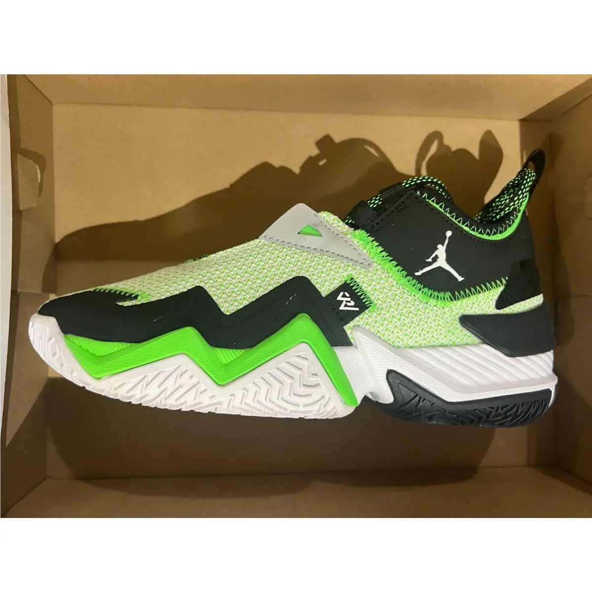 Nike shoes - WHITE BLACK RAGE GREEN 3