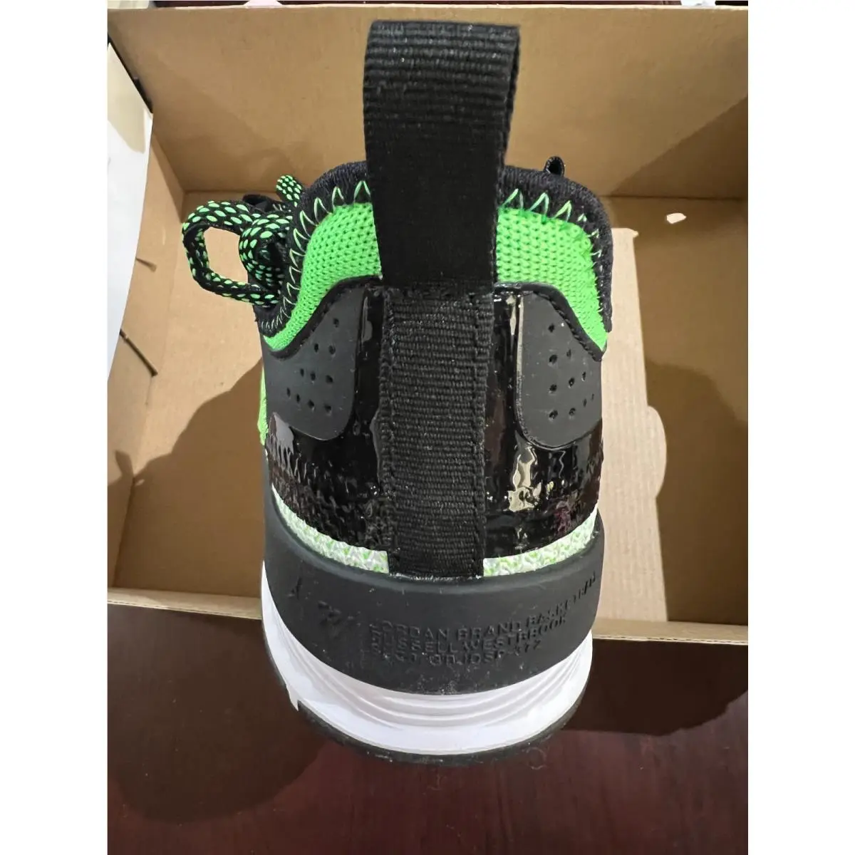 Nike shoes - WHITE BLACK RAGE GREEN 4