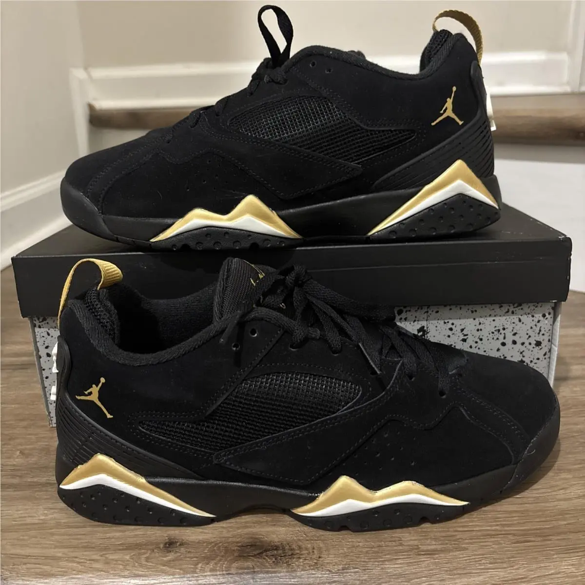 Nike Air Jordan Mvp 92 Black Metallic Gold Sneakers HQ3950-007