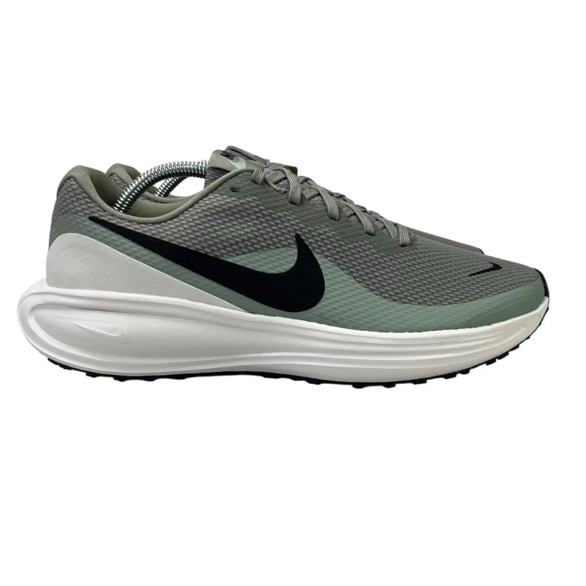 Nike Revolution 8 Light Army Jade Black Shoes HJ9198-300 Men`s Size 10 - Green