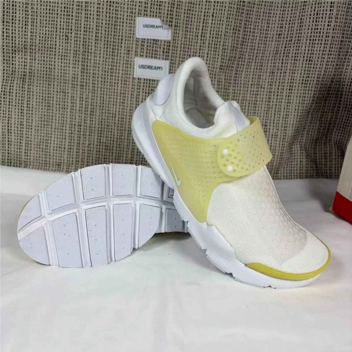 Nike shoes - Nike Sock Dart - Sock Dart - 819686-100 - White 9