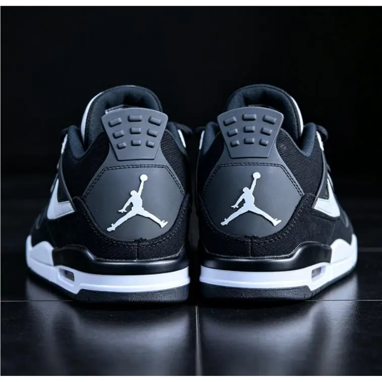 Nike shoes - Black 2
