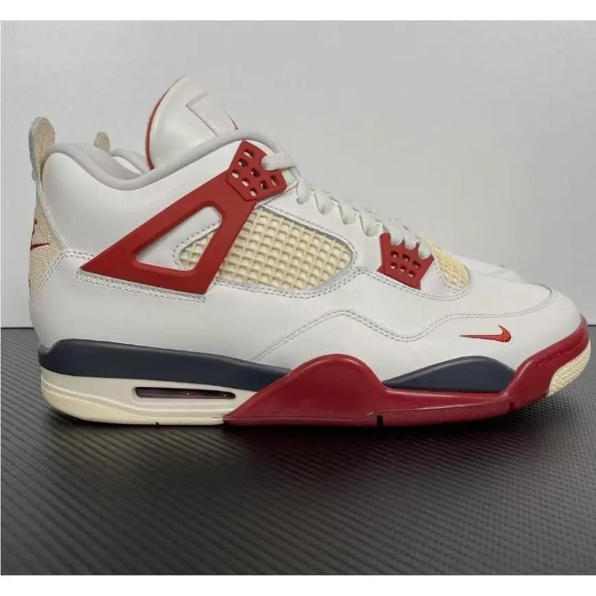 Nike shoes - White/Red 1