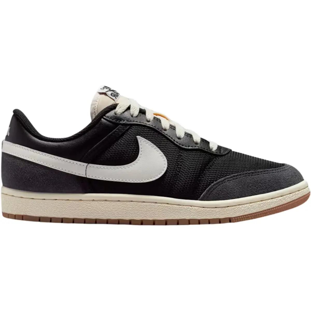 Nike shoes - Nike Air Jordan Skyline Low - Iced Carmine/Sail/Lawn 9