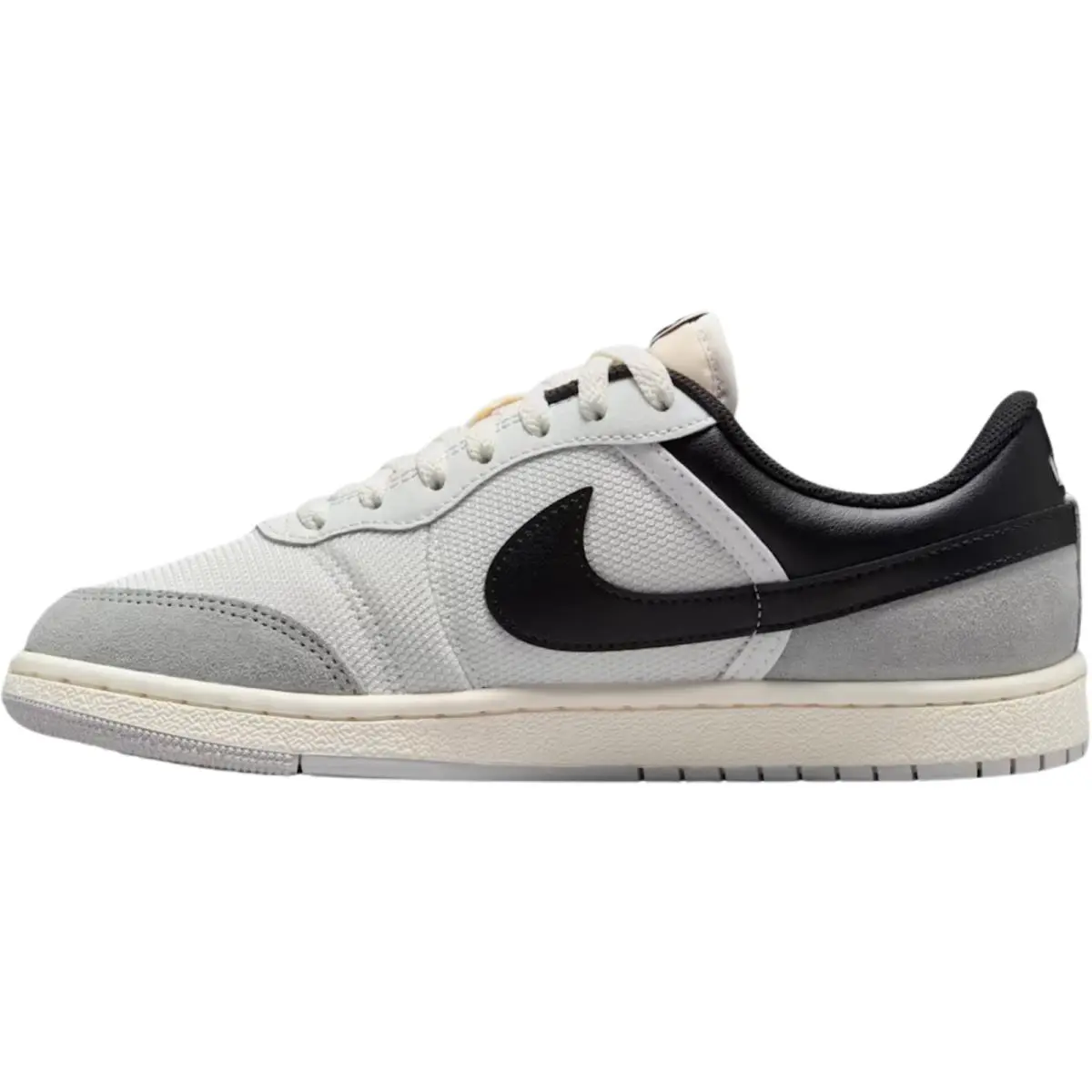 Nike shoes - Nike Air Jordan Skyline Low - Iced Carmine/Sail/Lawn 20