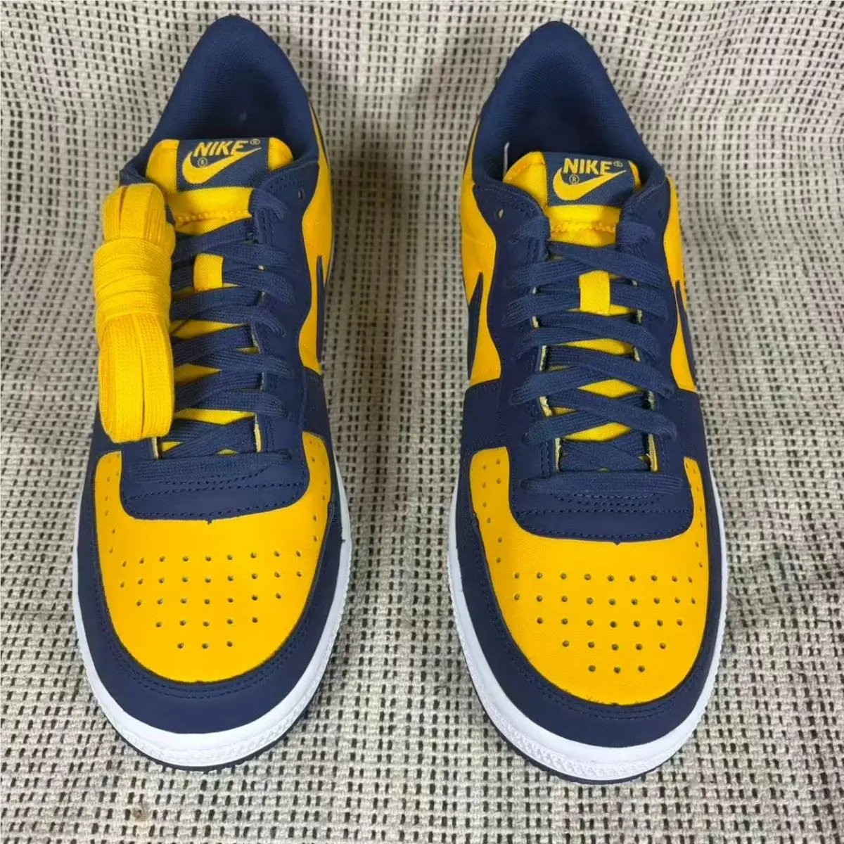 Nike shoes - FJ4206700 - FJ4206-700 - Yellow 1