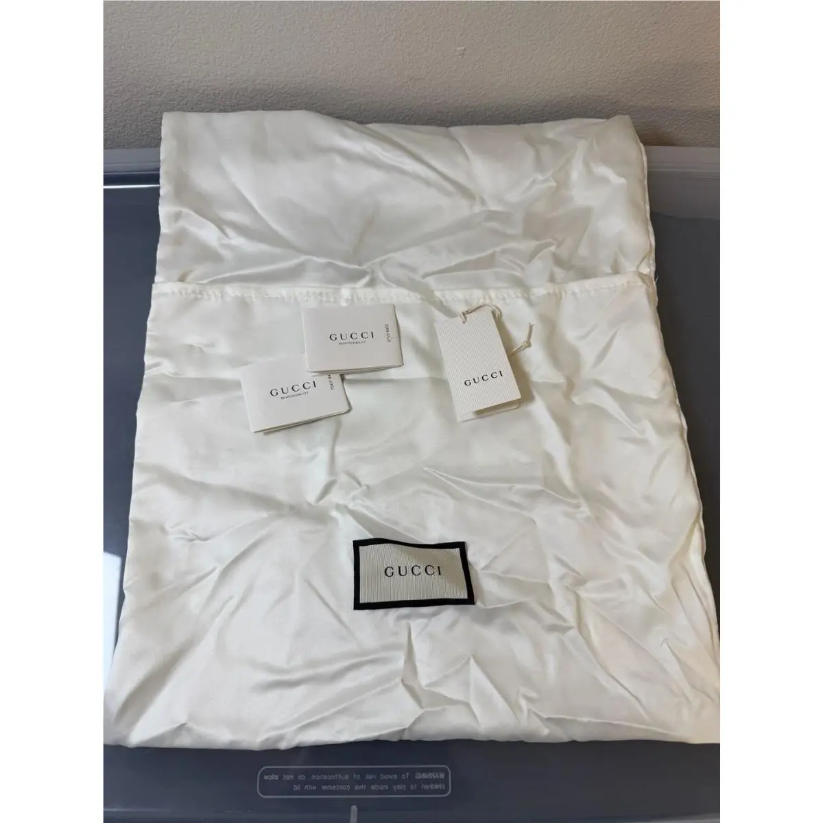 Gucci White Fabric 11.5x13.75 Handbag Dust Cover Garment Bag