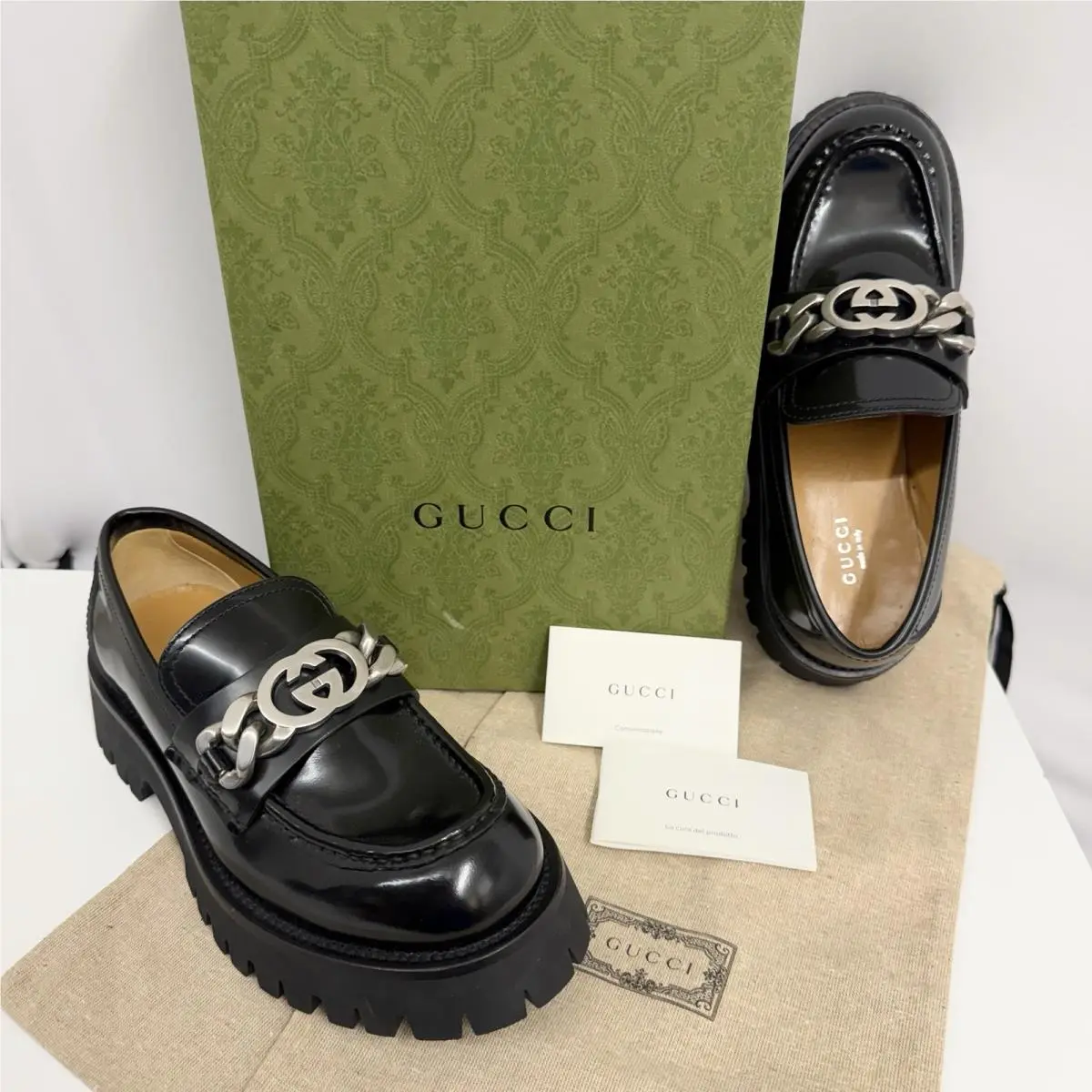 Gucci Leather Silver Metal GG Logo Chain Lug Sole Shoes Black 2 Sacs 38 1/2