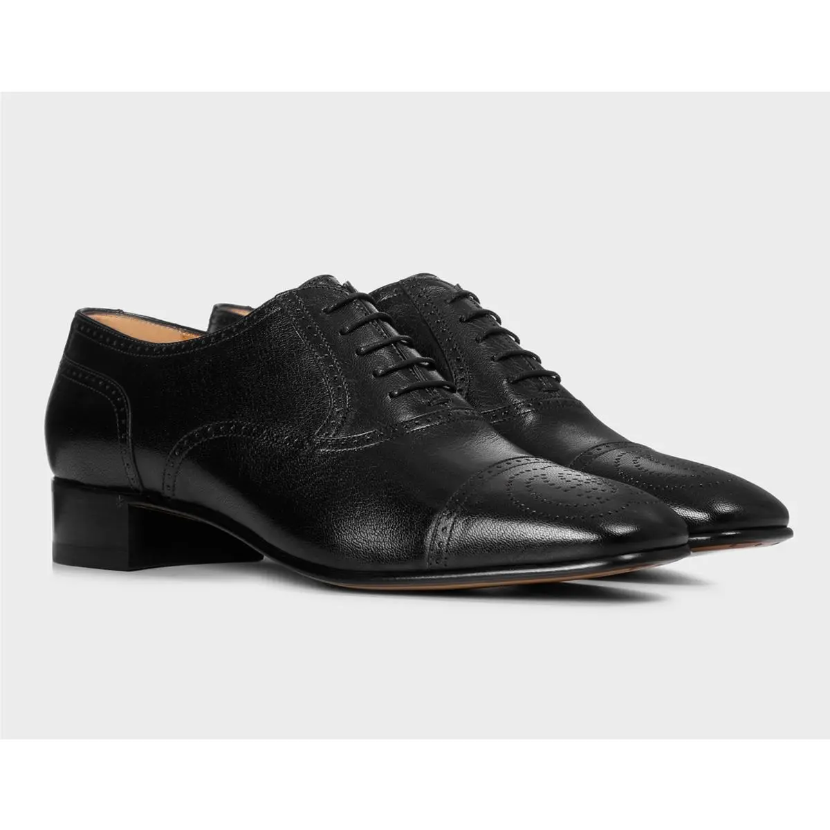 Gucci Men`s Perforated Black Leather Oxford Shoes D3711 Size 10G / 10.5 US