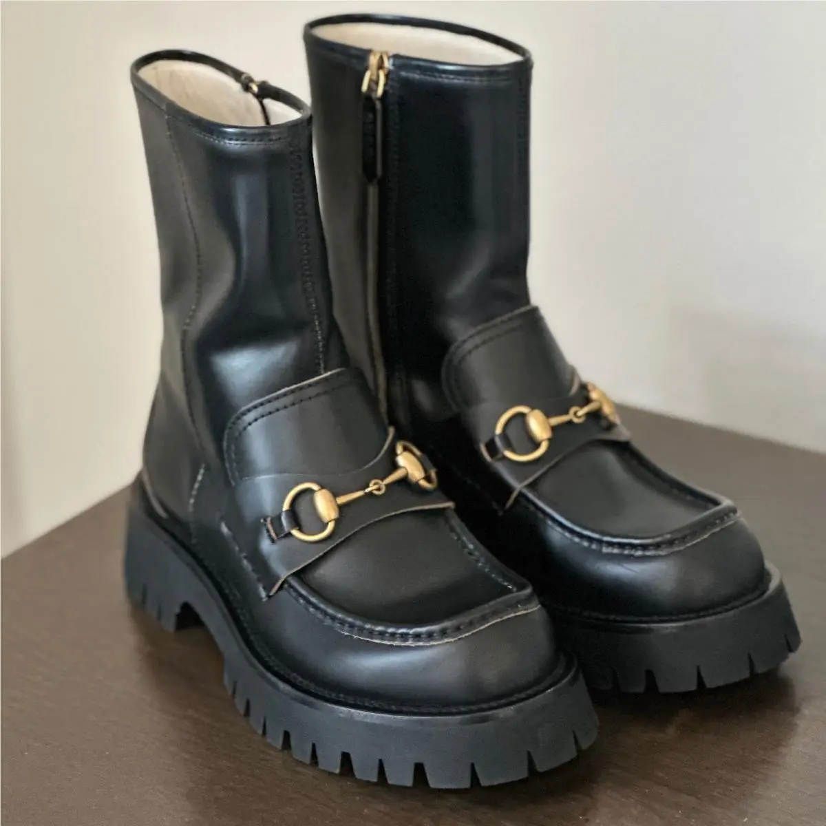 Gucci Cordovan Lux Black Leather Horsebit Bee Embroidered Combat Boots 37.5