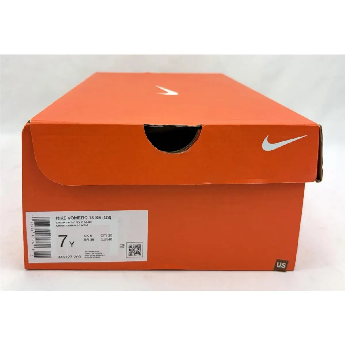 Nike shoes - Nike Vomero 18 SE (GS) - IM6127 200 - Cream II/Coconut Milk/Light Smoke Grey/Metallic Gold Grain (UPC: 198726911769) 11