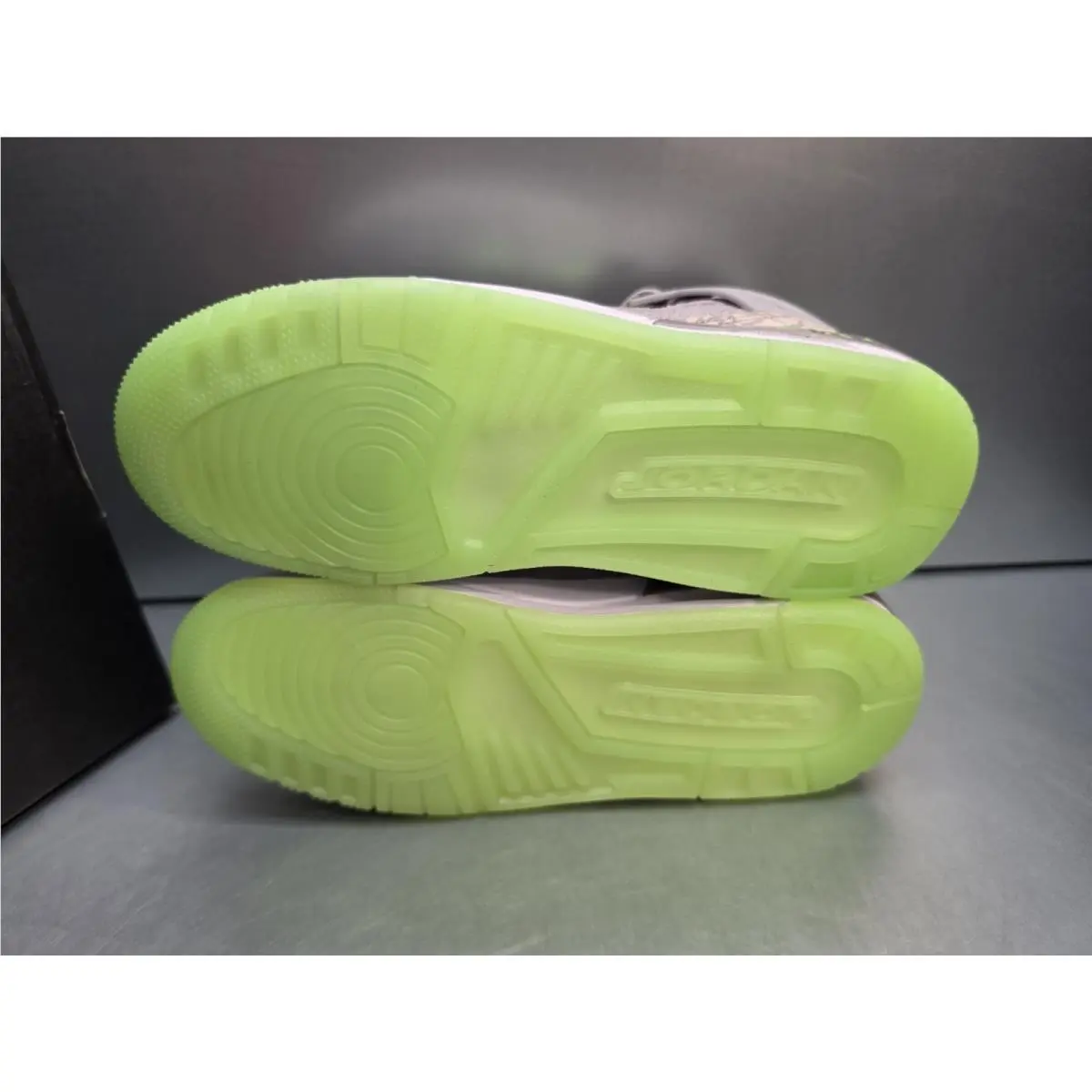 Nike shoes - Jordan Spizike Low Ss Gs - HQ2028-001 - Gray 10