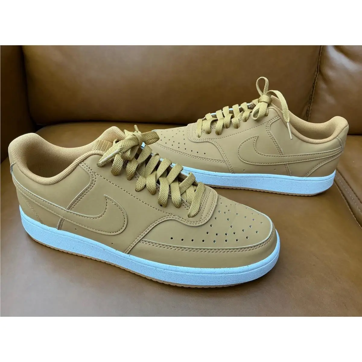 Nike shoes - HJ4031-200 - HJ4031-200 - Beige 0