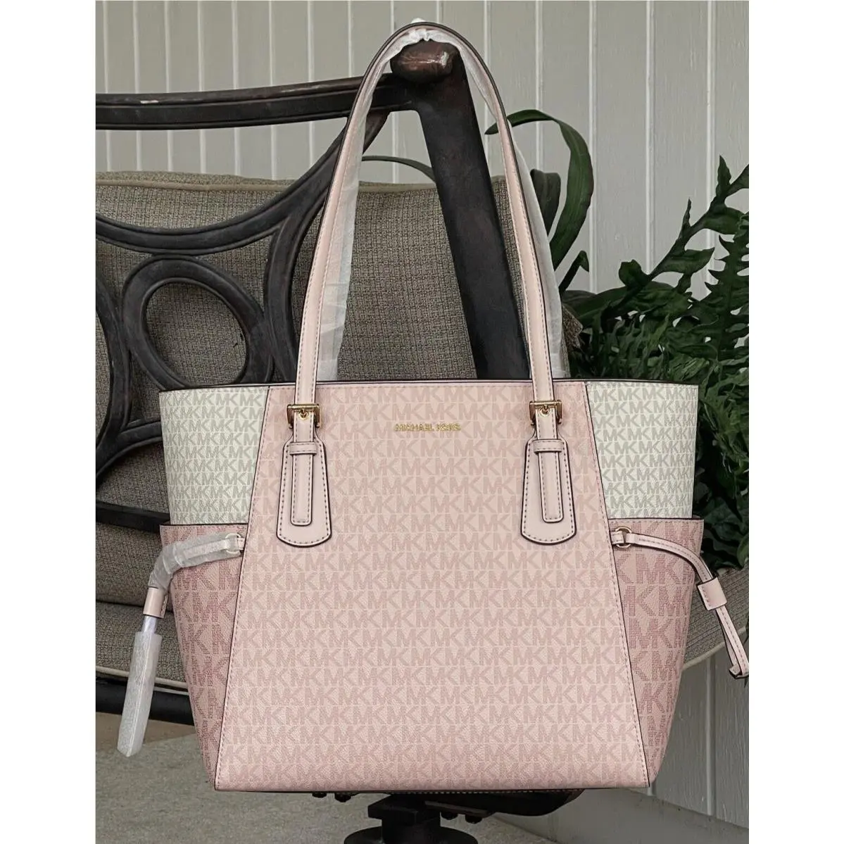 Michael Kors Voyager Large EW Tote Shoulder Bag Laptop MK Pink Blush Cream Logo