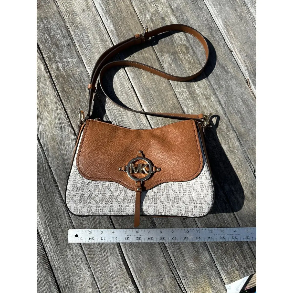 Michael Kors Amy Crossbody Small Purse Tote Rare Find So Cute Flap Over