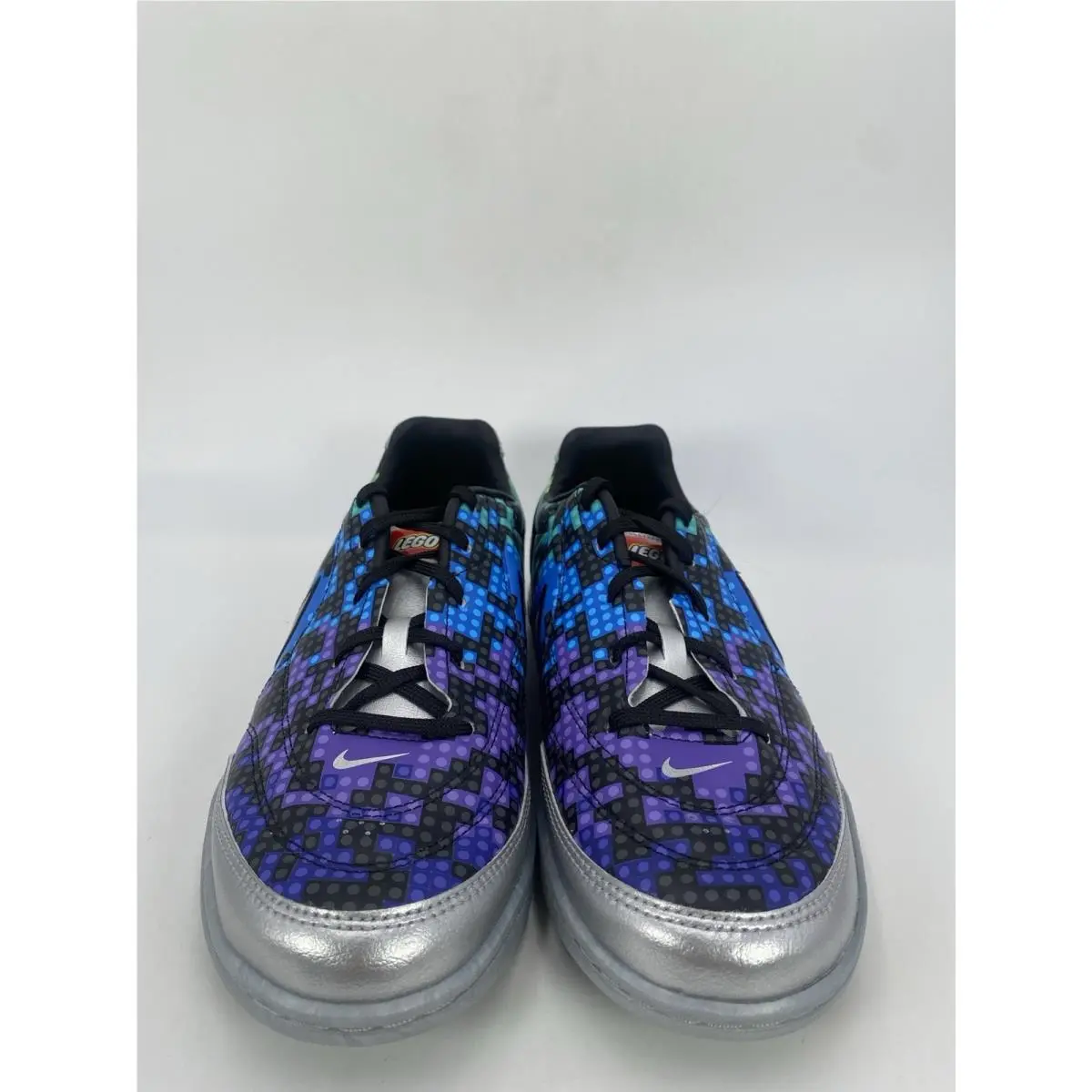 Nike shoes - Nike JRTiempo Streetgato - JRTiempo Streetgato - IO2390 001 - Metallic Silver (UPC: 198958077943) 5