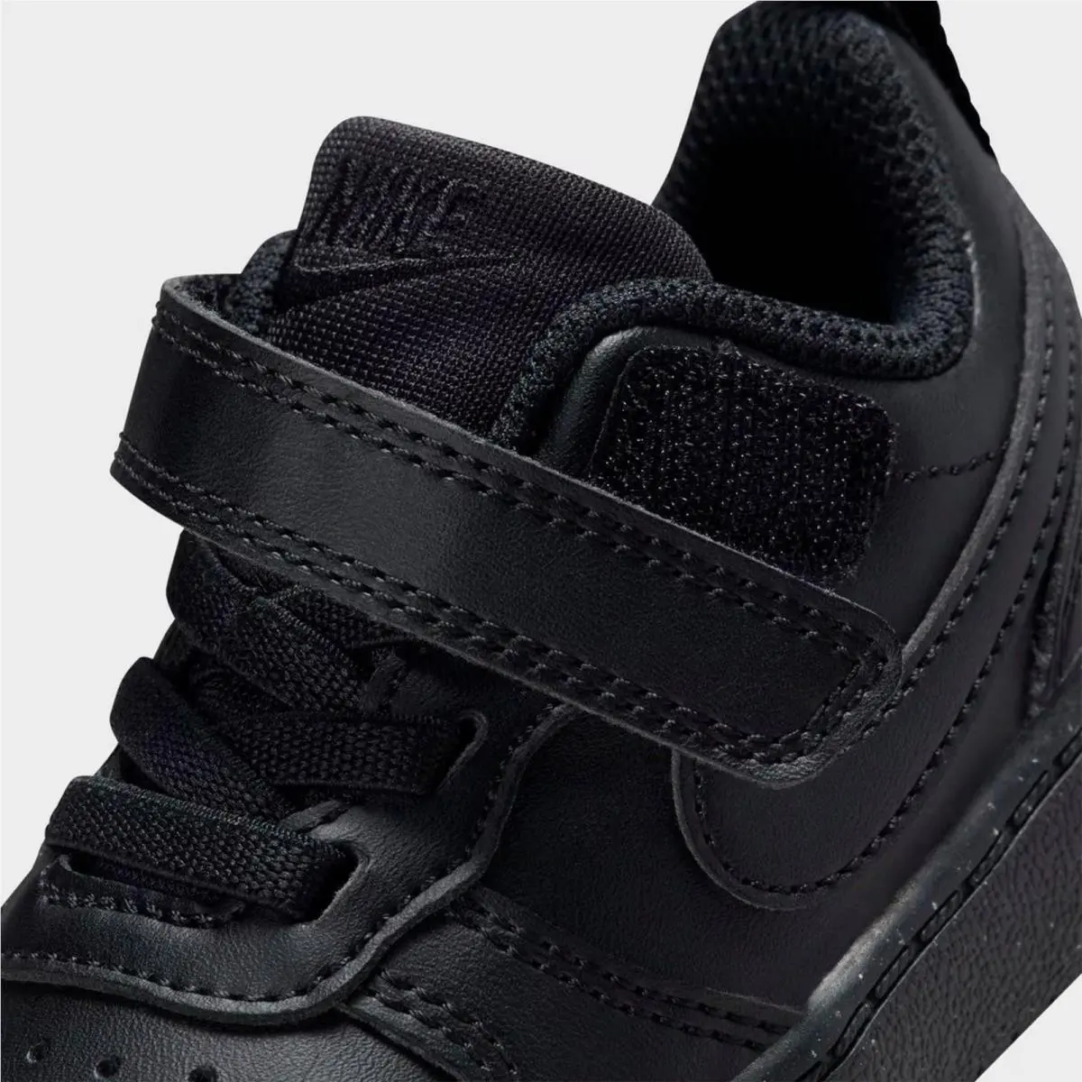 Nike shoes - DV5458 002 - Black/Black/Black 0