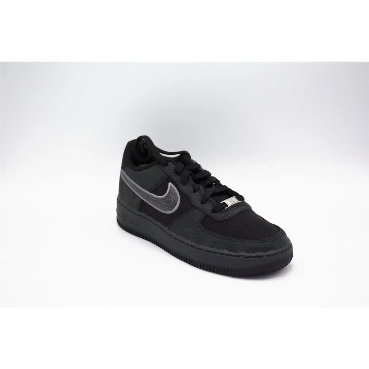 Nike shoes - Air Force 1 LV8 GS Black Smoke - 4.5Y - IM4401 - Black 2