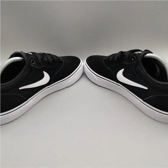 Nike shoes - Nike SB Chron - Chron - Black 3