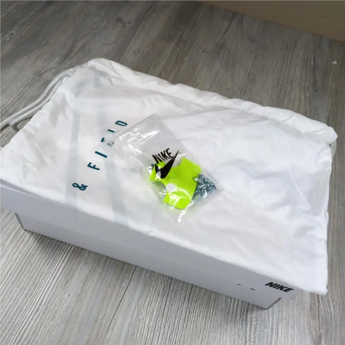 Nike shoes - White 5