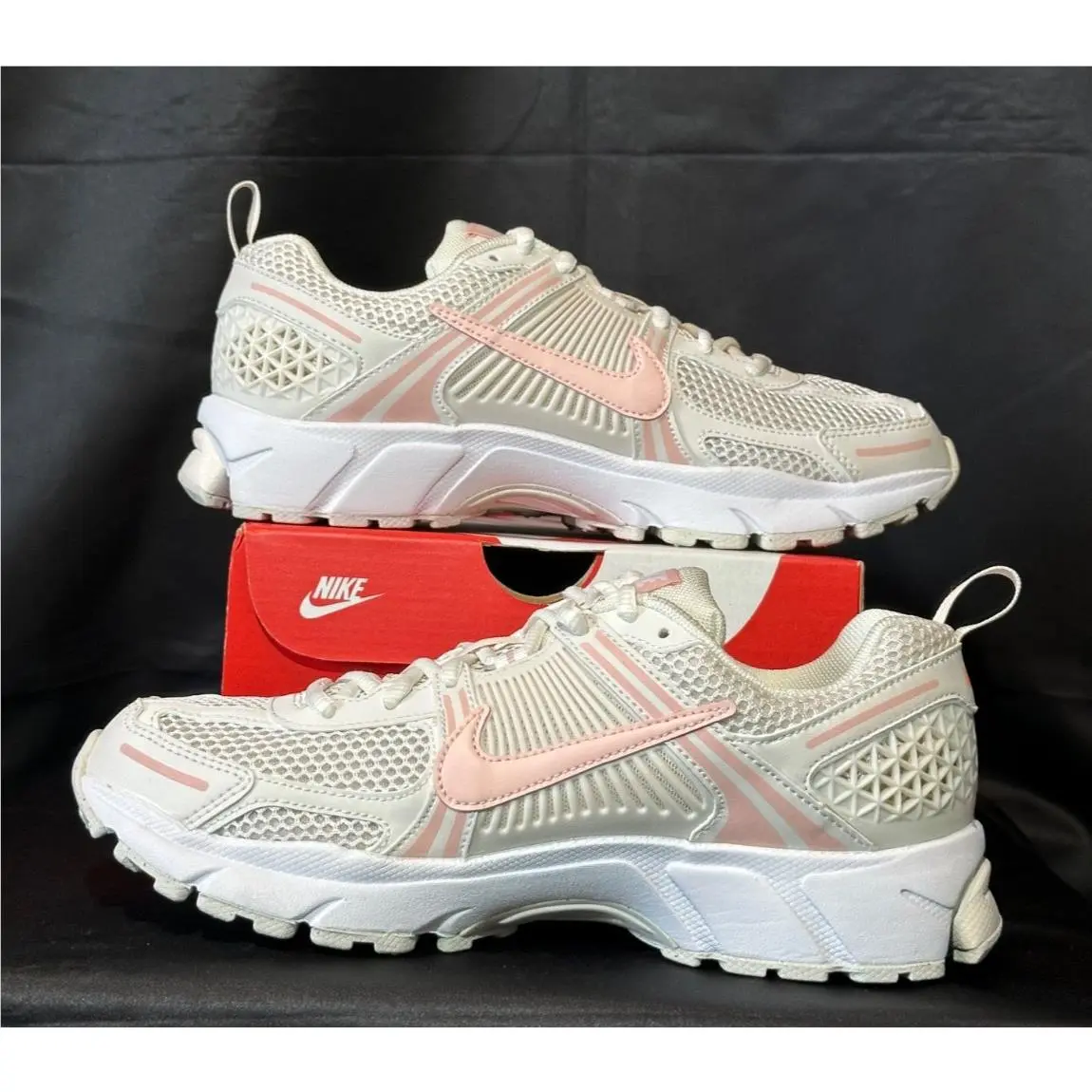 Nike shoes - Nike Zoom Vomero 5 - Zoom Vomero - Pink 0