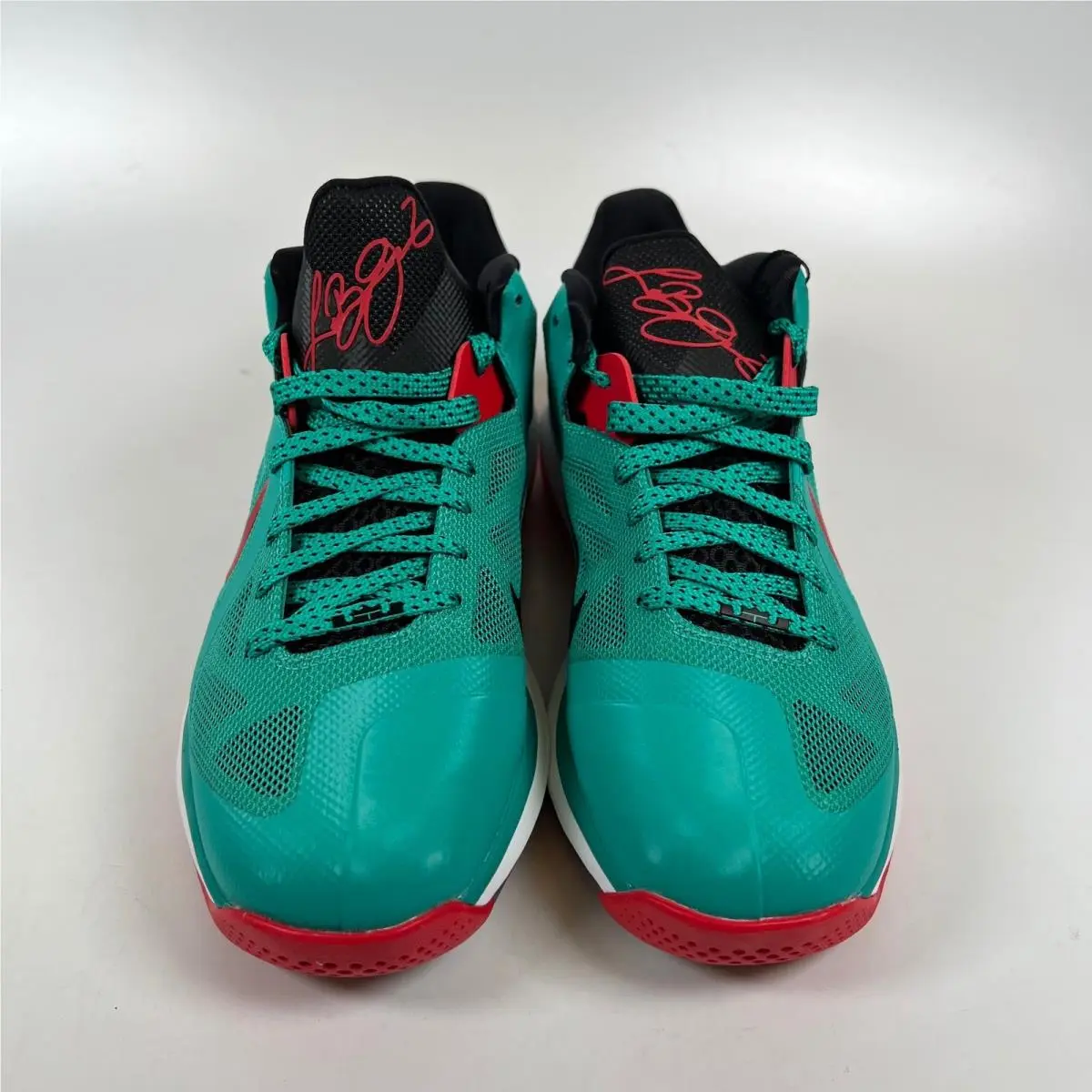 Nike shoes - LeBron 9 Low Reverse Liverpool - Green 2