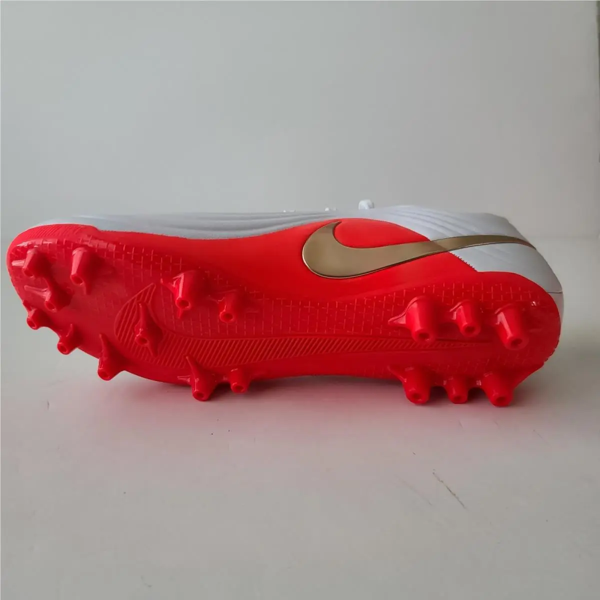 Nike shoes - Air Zoom Tiempo - Air Zoom Tiempo - IB4479-100 - White 3