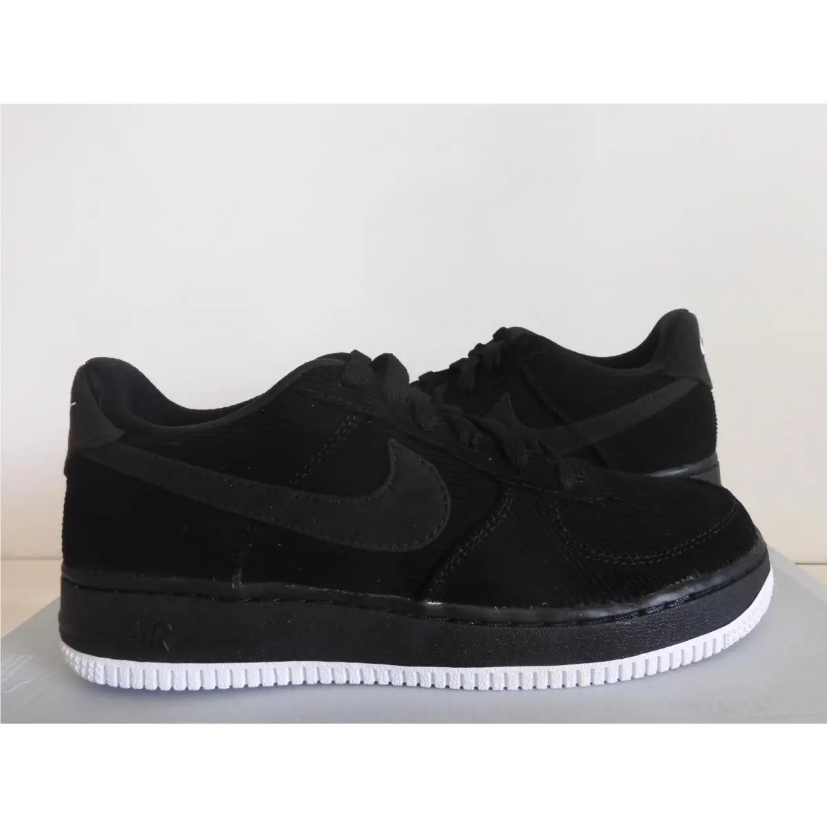 Nike shoes - Nike Air Force 1 `07 LV8 - BV1233 001 - Black (UPC: 666032414927) 1