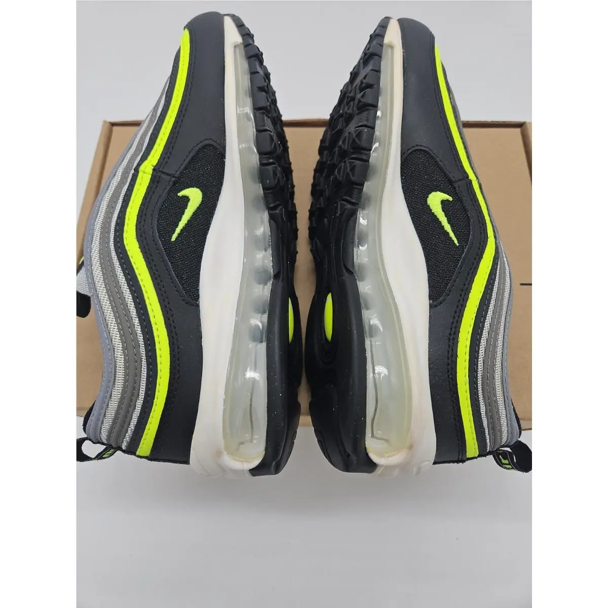 Nike shoes - Black 3