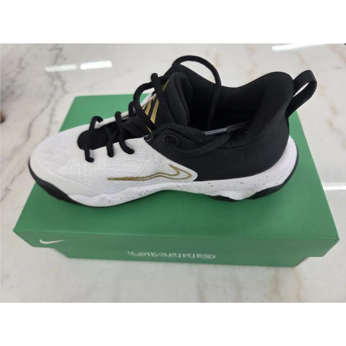 Nike shoes - White 0