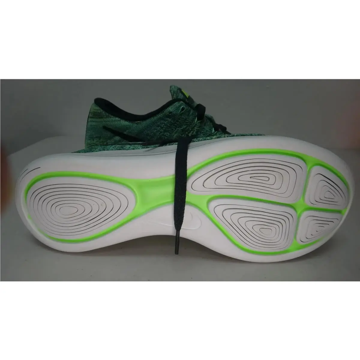 Nike shoes - Nike LunarEpic Flyknit - LunarEpic Flyknit - 843764-300 - Green 6