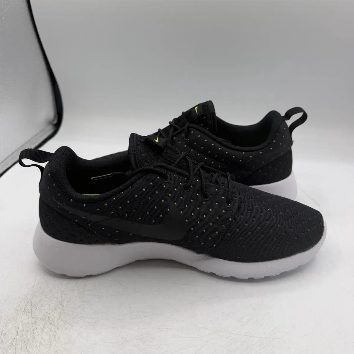 Nike shoes - Nike Roshe One SE - Roshe One - 844687-001 - Black 5