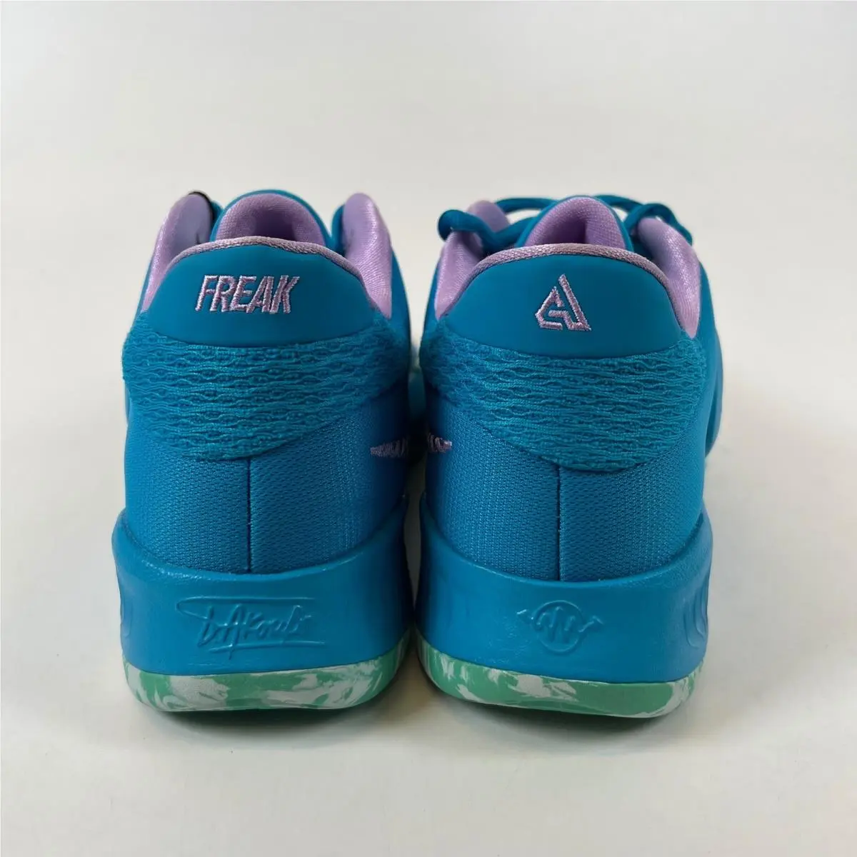 Nike shoes - Nike Zoom Freak 4 Birthstone - Blue 3