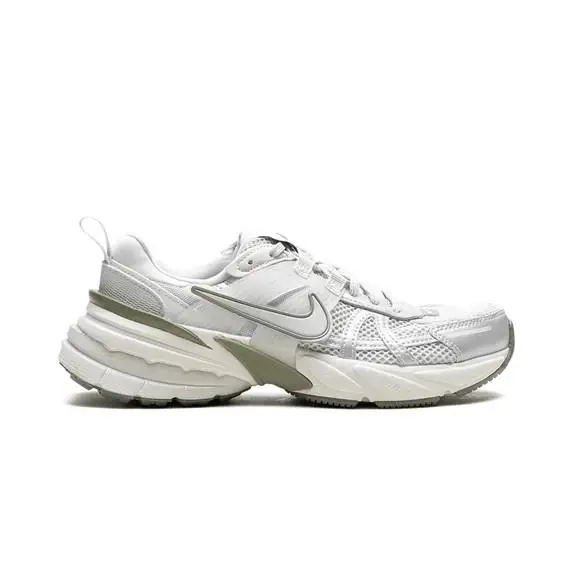 Nike shoes - FD0736 006 - Photon Dust / Light Silver (UPC: 197600763654) 3