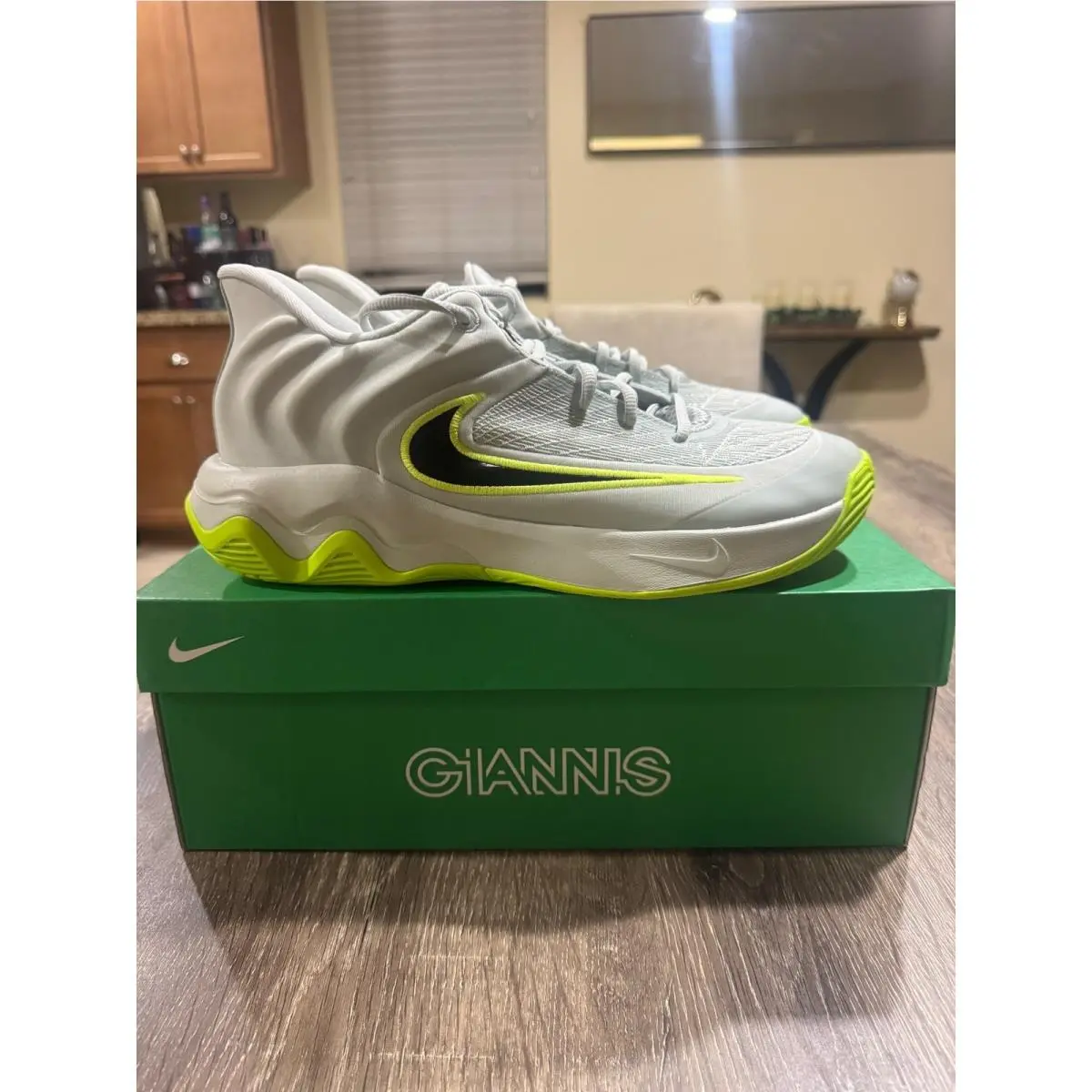 Nike shoes - Giannis Immortality 4 - Giannis Immortality - Gray 3