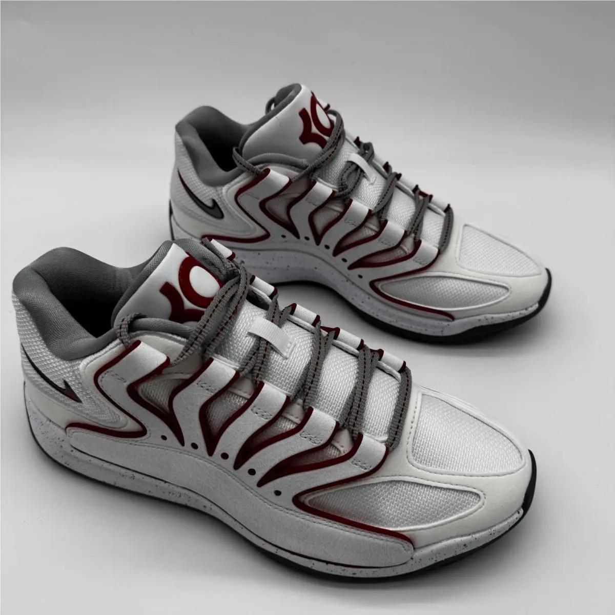 Nike shoes - Nike KD 18 - HV1992-100 - White 0