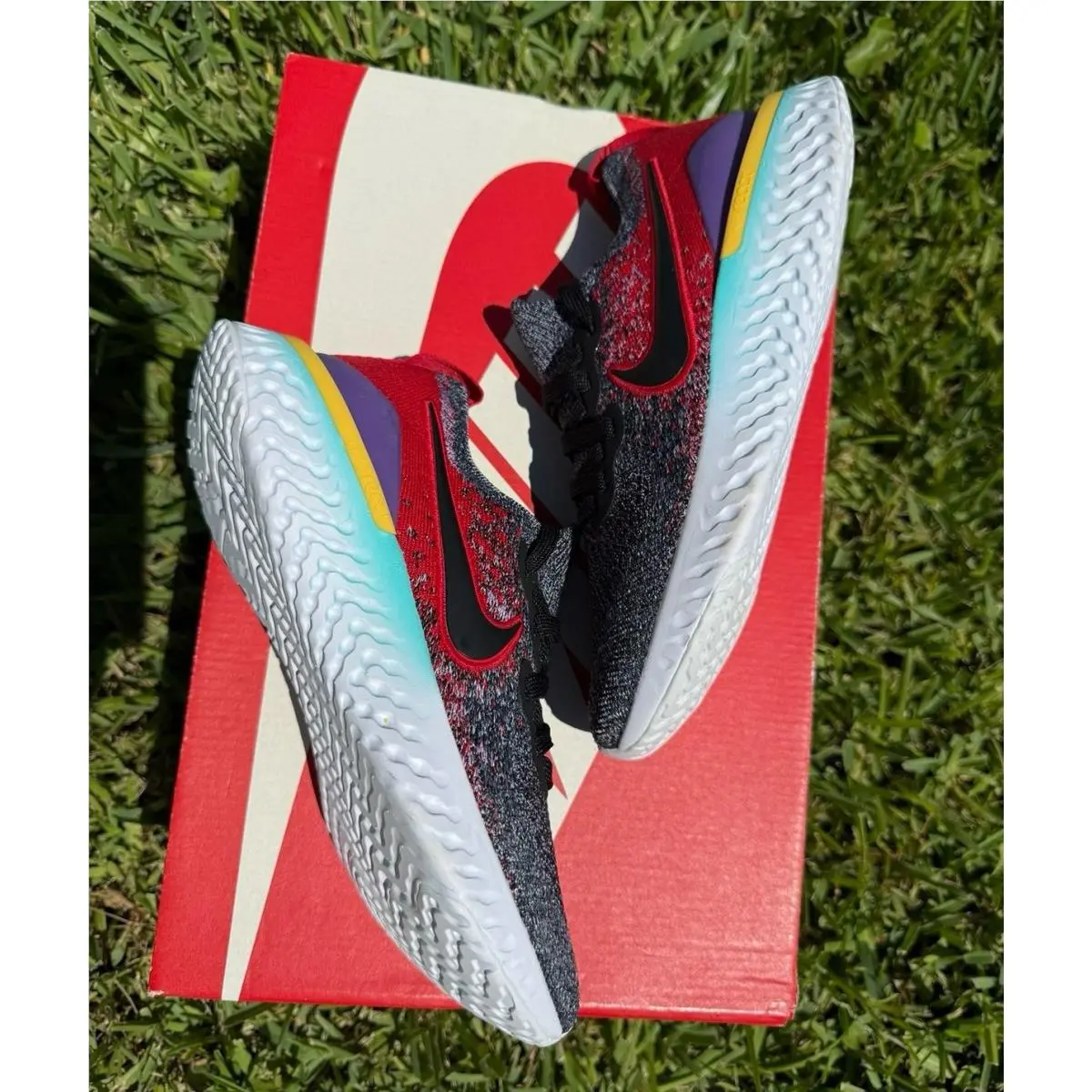 Nike shoes - Nike Epic React - Epic React - Multicolor 0