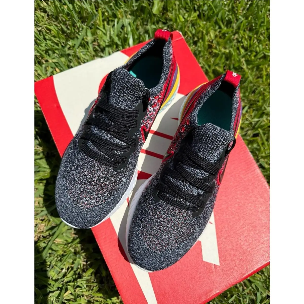 Nike shoes - Nike Epic React - Epic React - Multicolor 2