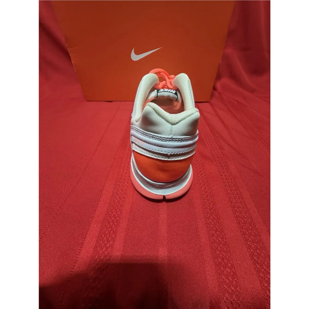 Nike shoes - Nike Free TR Fit 2 - coral 2