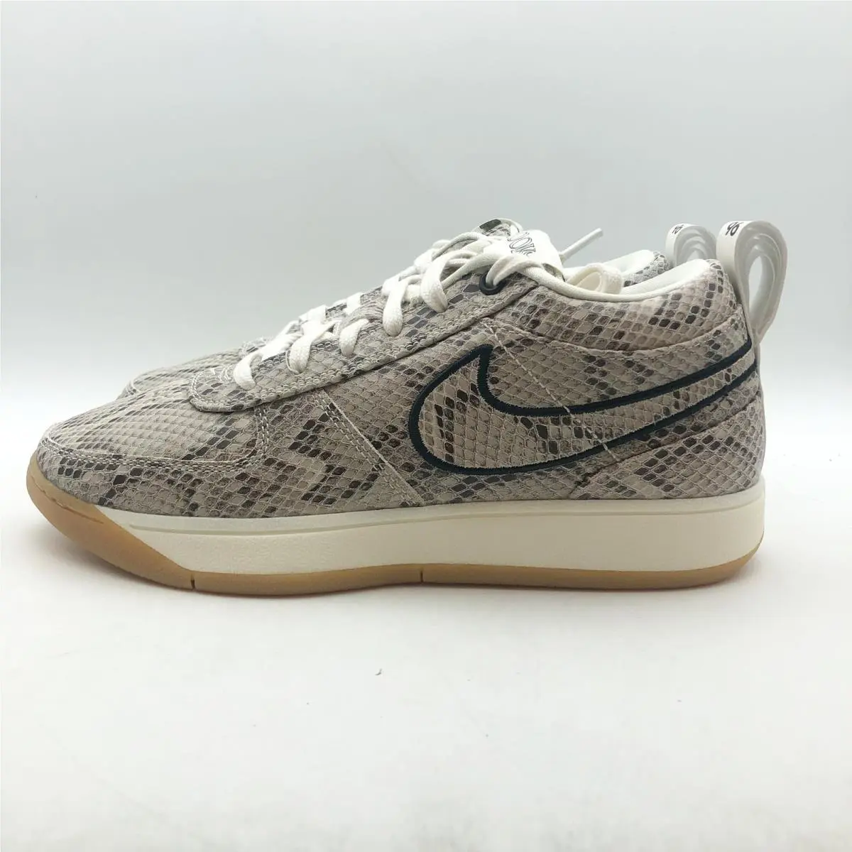 Nike shoes - Brown 5