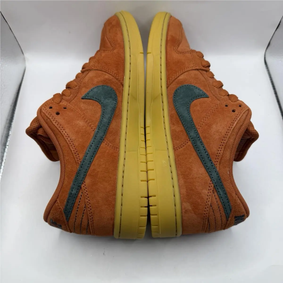 Nike shoes - Nike Dunk SB - Dunk - HF3704-800 - Brown, Manufacturer: Burnt Sunrise/Vintage Green/Gum Light Brown 2