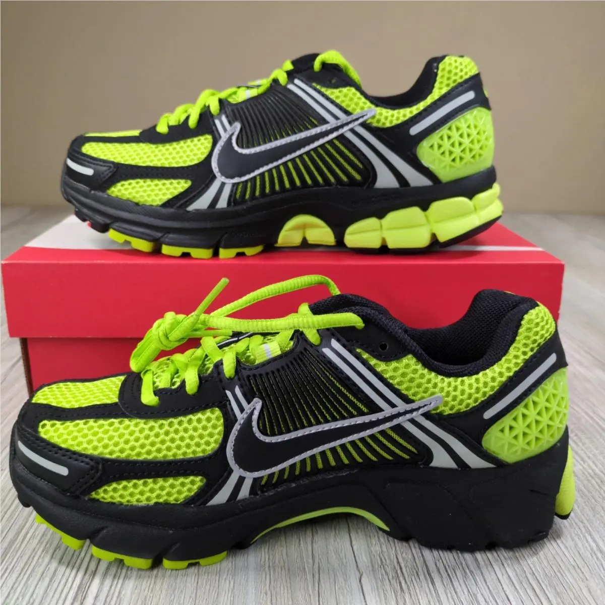 Nike shoes - Black 0