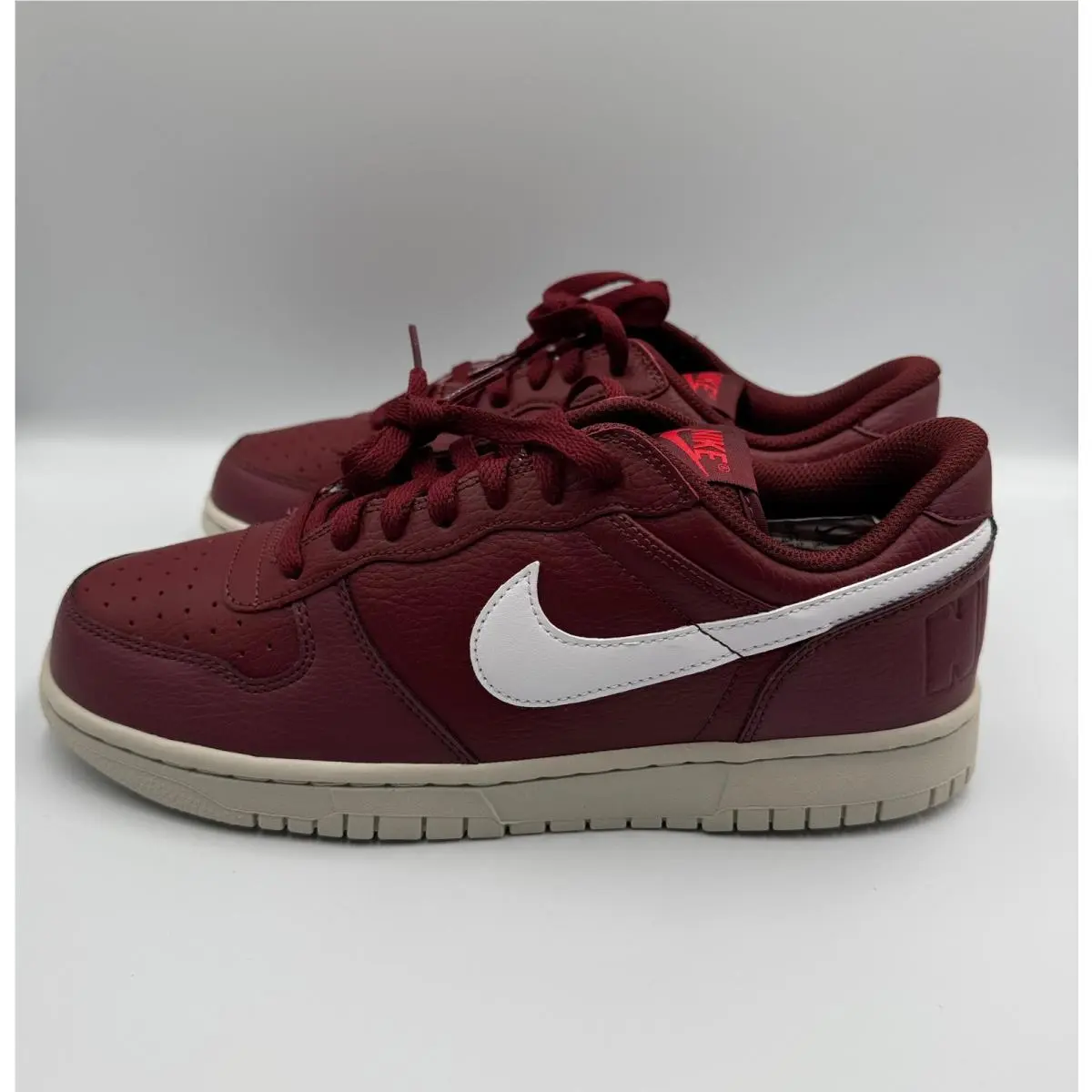 Nike shoes - Red 2