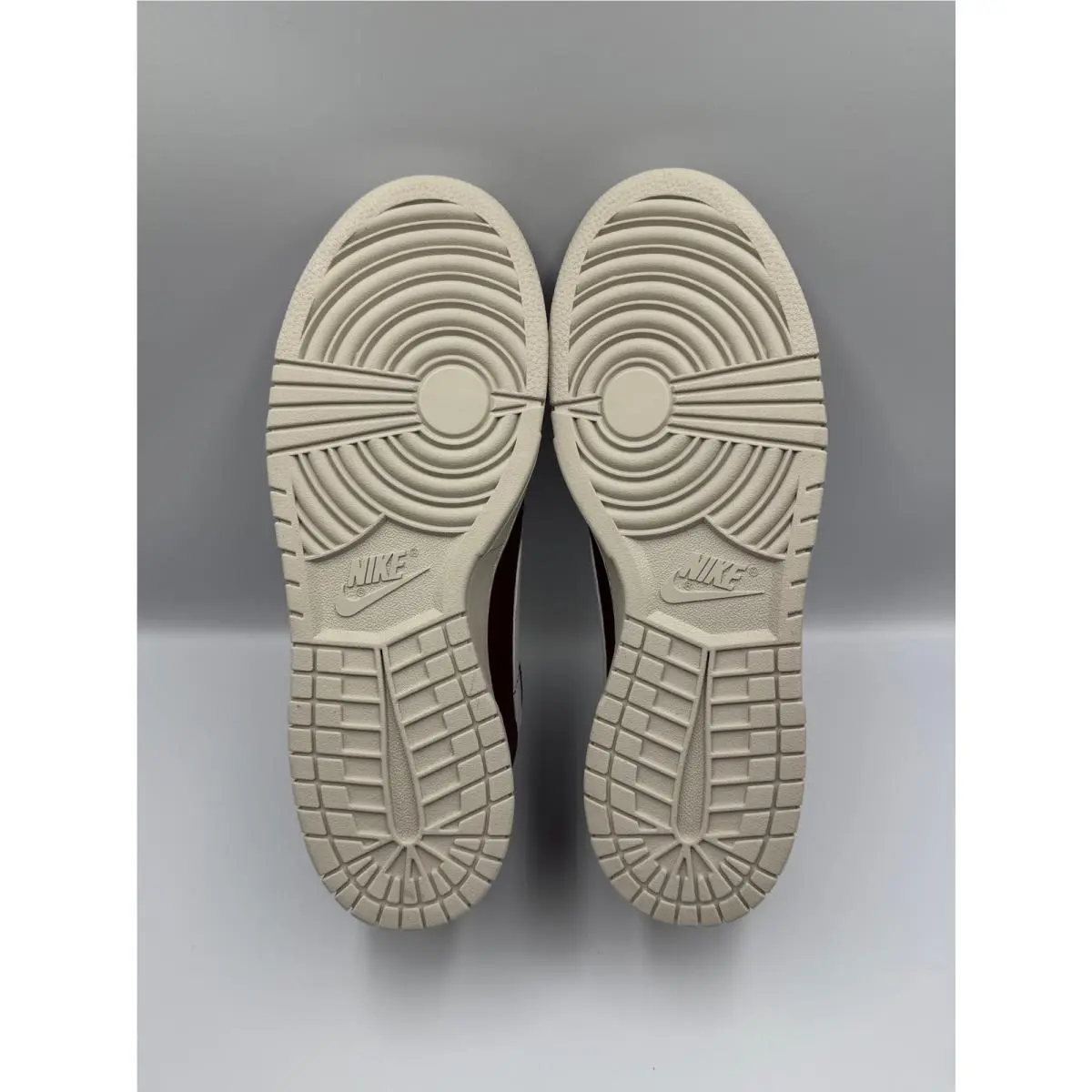 Nike shoes - Red 5