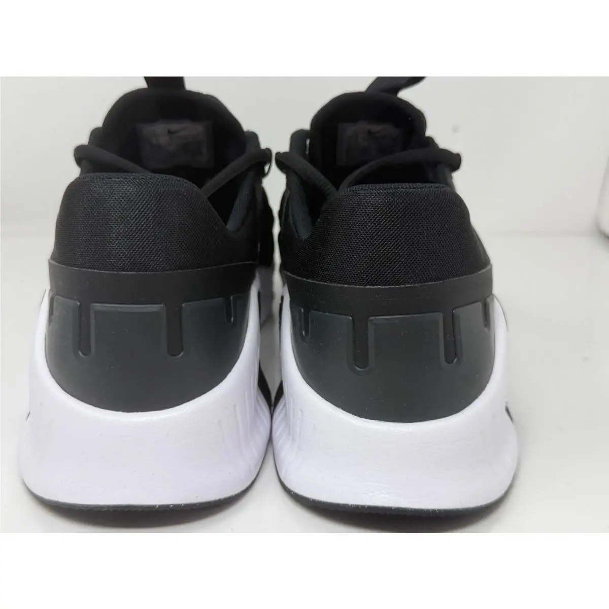 Nike shoes - Metcon Free - Metcon Free - Black (UPC: 196604190039) 1