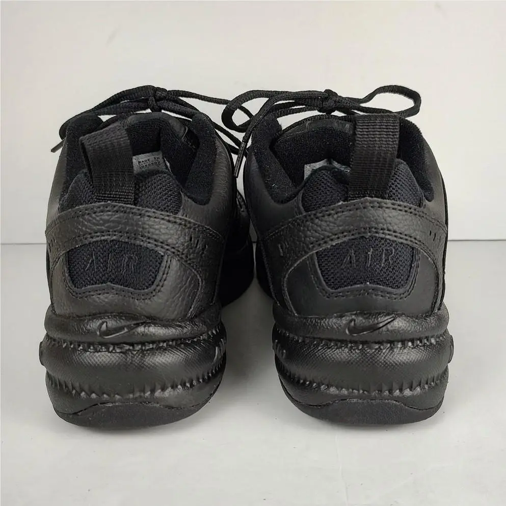Nike shoes - Black 2