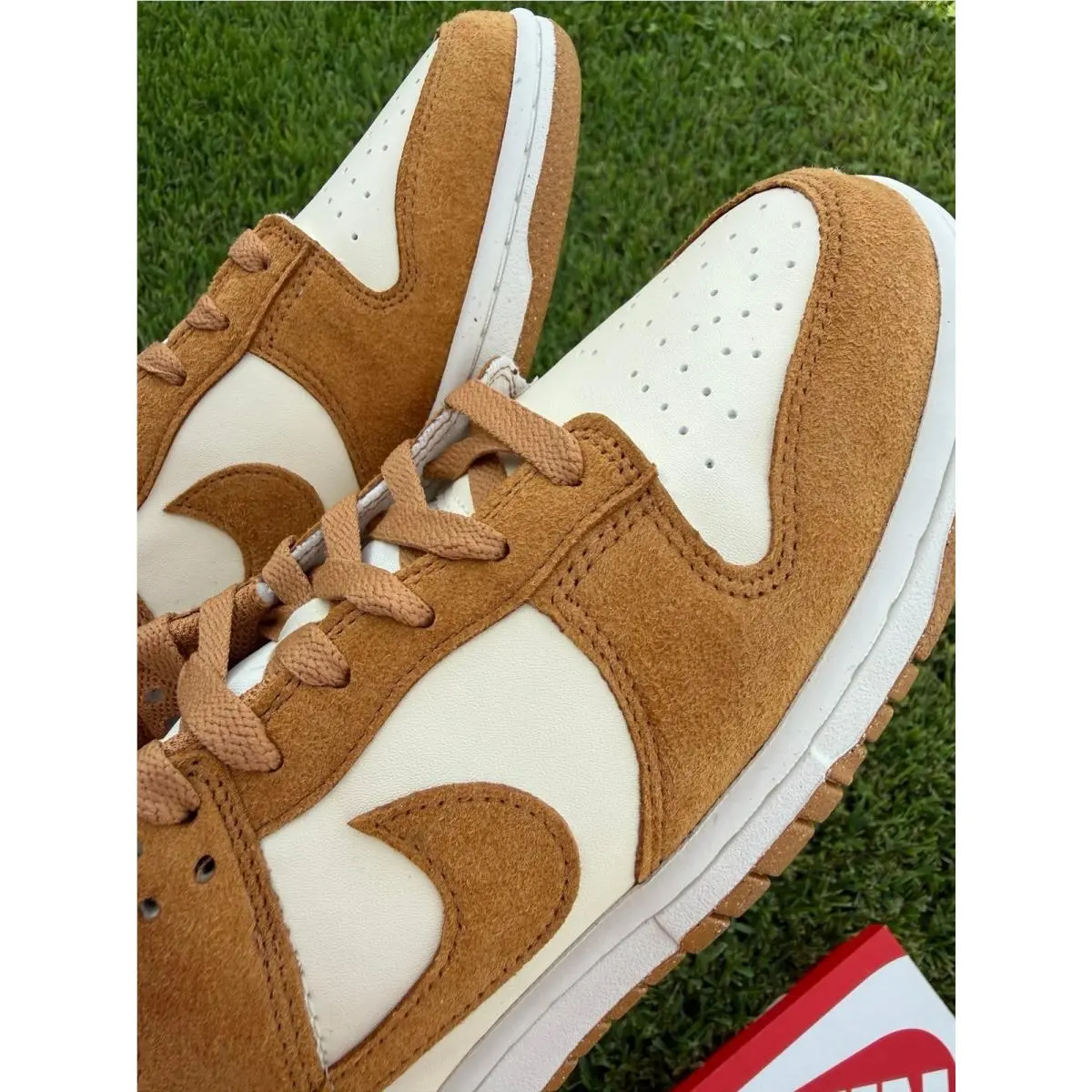 Nike shoes - Nike Essentialist - Essentialist - COCONUT MILK / SAIL 2