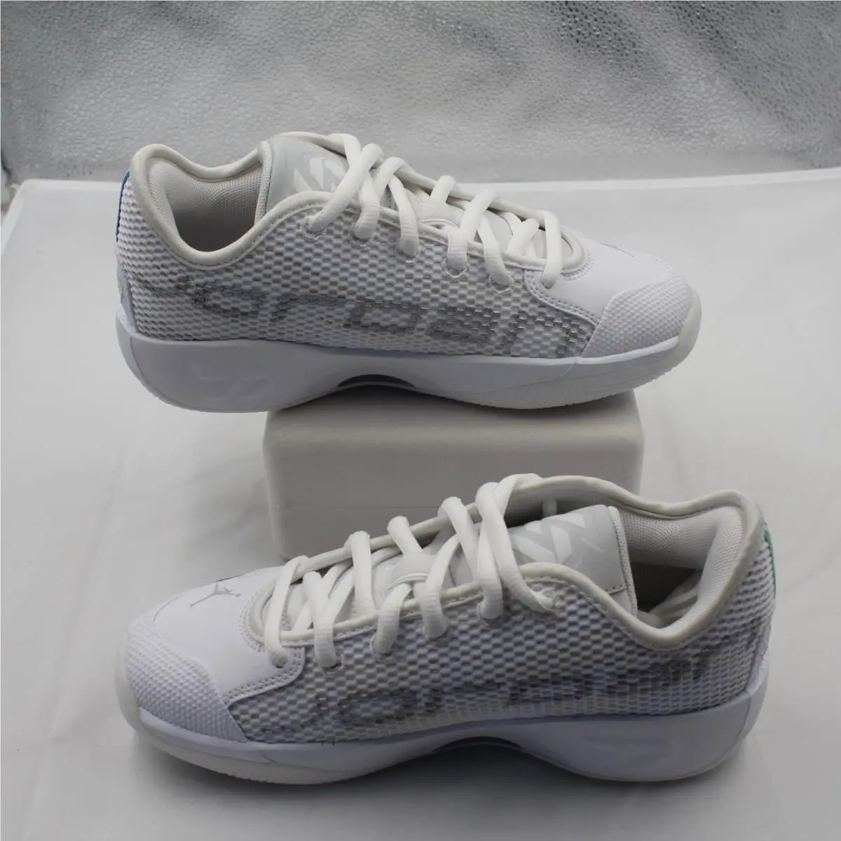 Nike shoes - Luka 77 - Luka - White 2