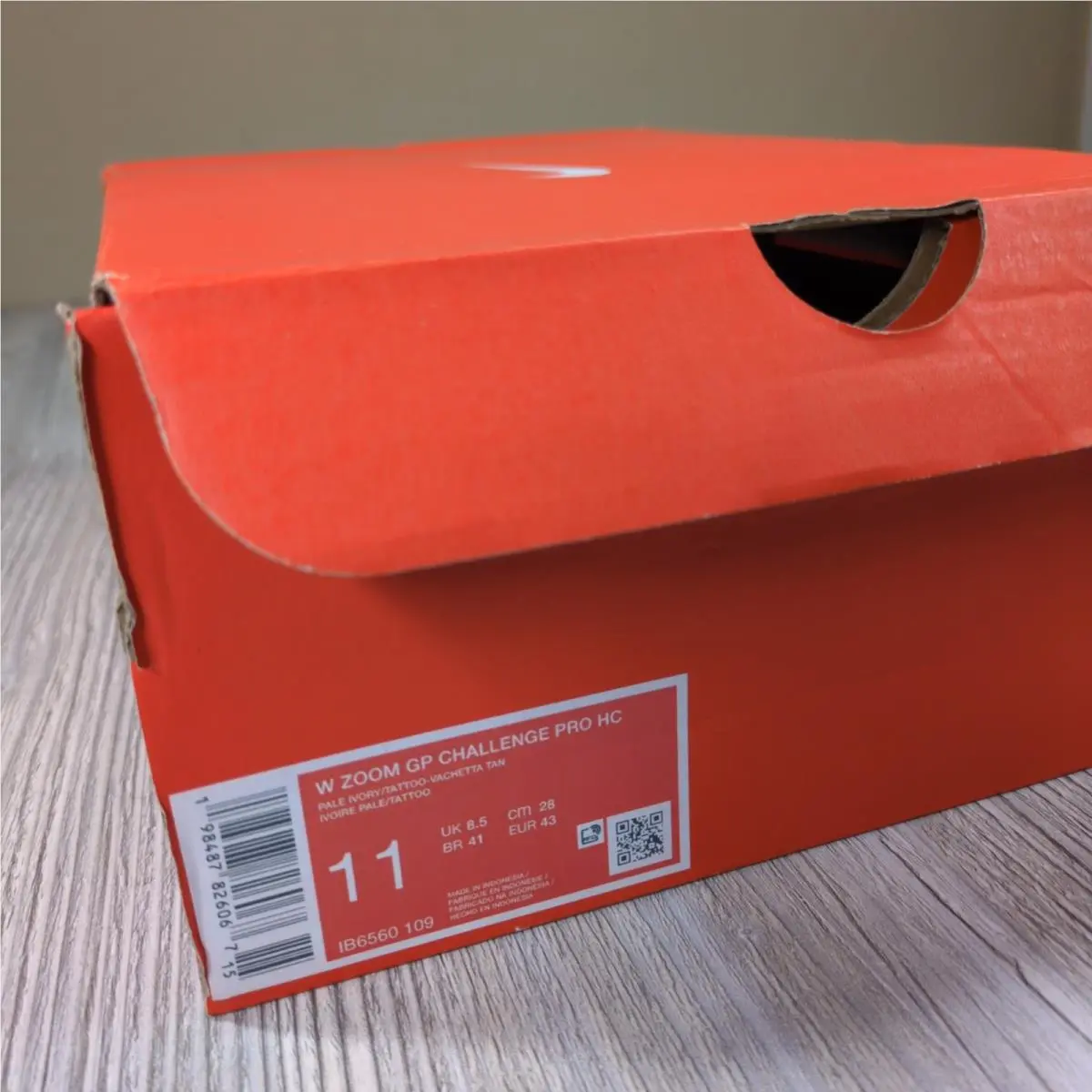Nike shoes - White 5